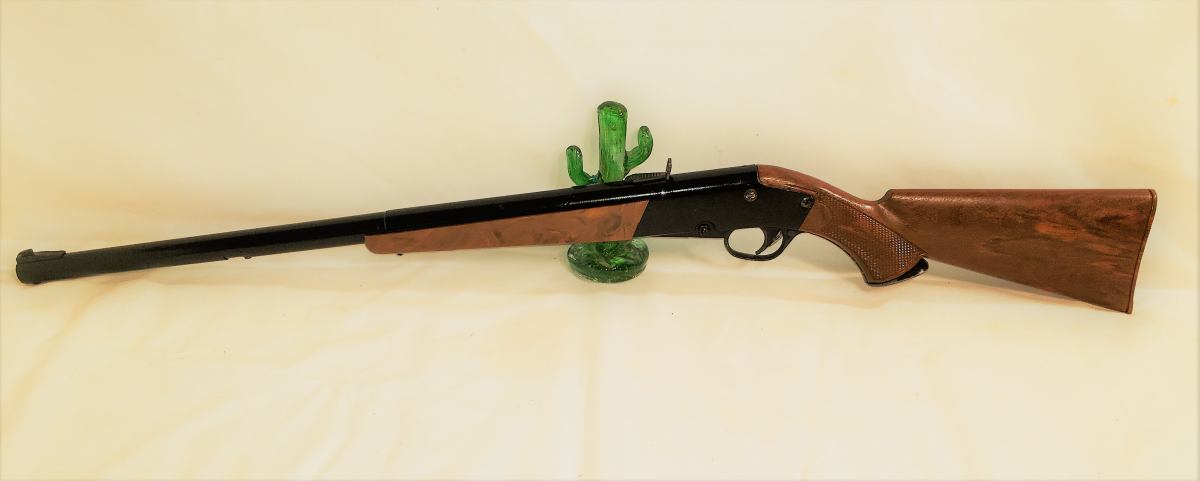 Daisy model 86/70 Safari****SOLD