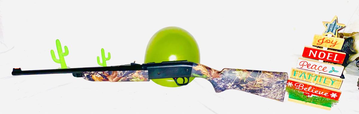 Daisy Grizzly Camo BB Gun model 840C****SOLD