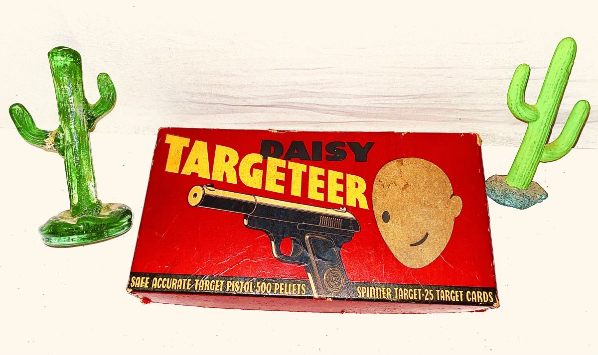 Daisy model 118 targeteer w/box****SOLD