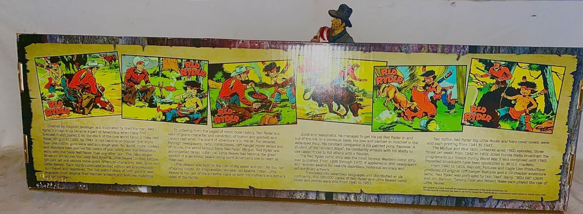 Daisy 1938 Red Ryder & 105 Little Beaver two gun set beautiful large box - Image 7