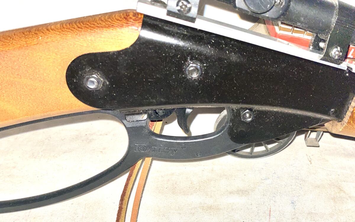Daisy Red Ryder custom Chief AJ - Image 4