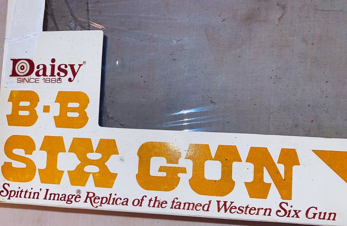 Daisy model 180 peacemaker revolver w/box - Image 5